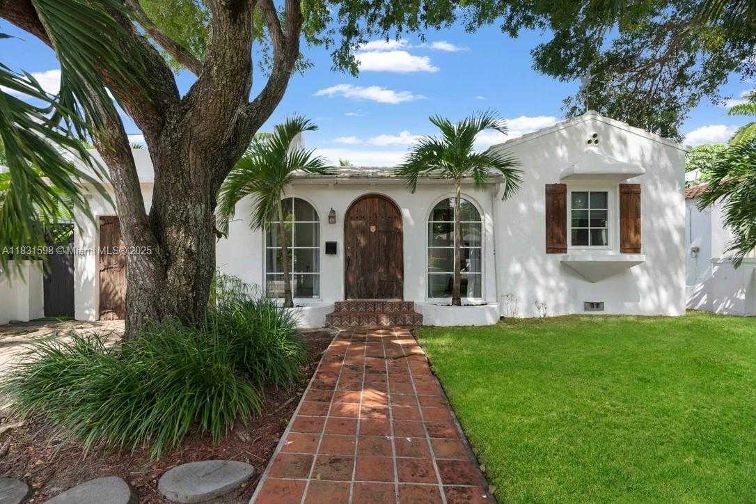 Small Image of 631 NORTH EAST 87TH ST, Miami Number 15