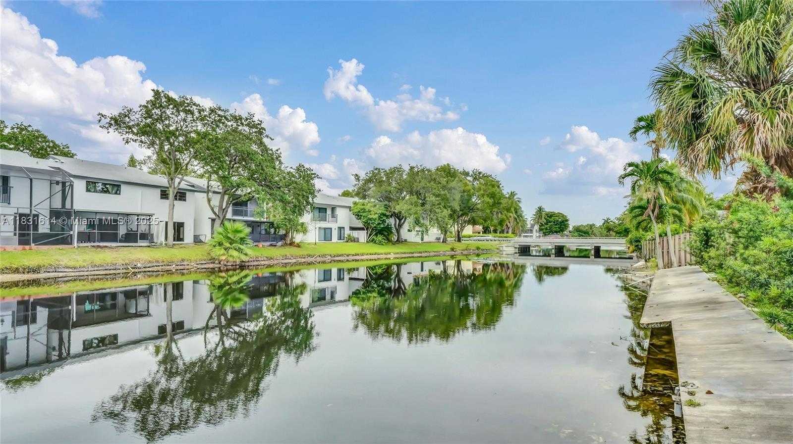 Small Image of 540 SOUTH WEST 101ST AVE, Plantation Number 18
