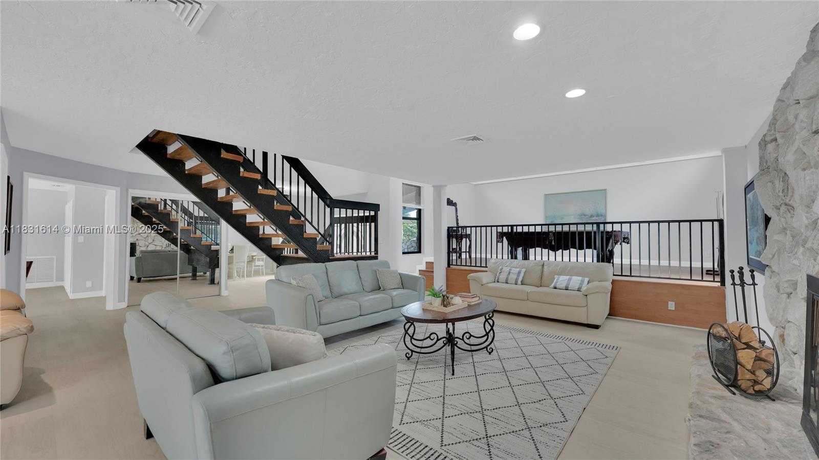 Small Image of 540 SOUTH WEST 101ST AVE, Plantation Number 31