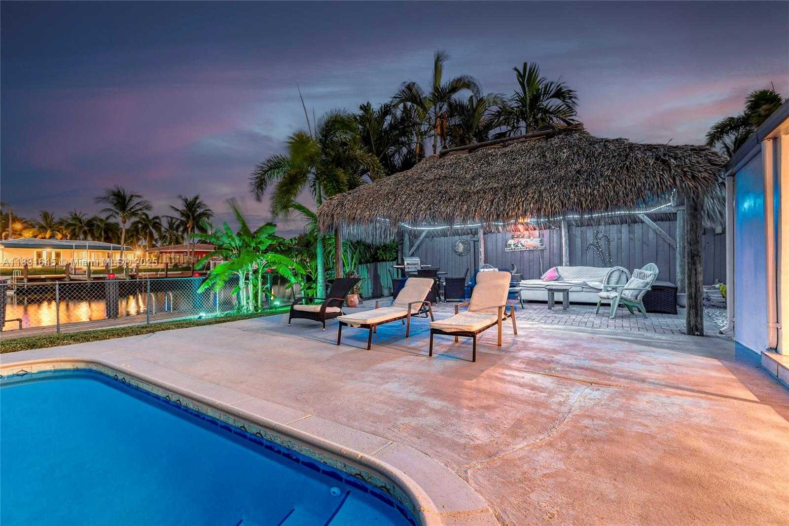 Small Image of 380 SOUTH EAST 1ST TER, Pompano Beach Number 52