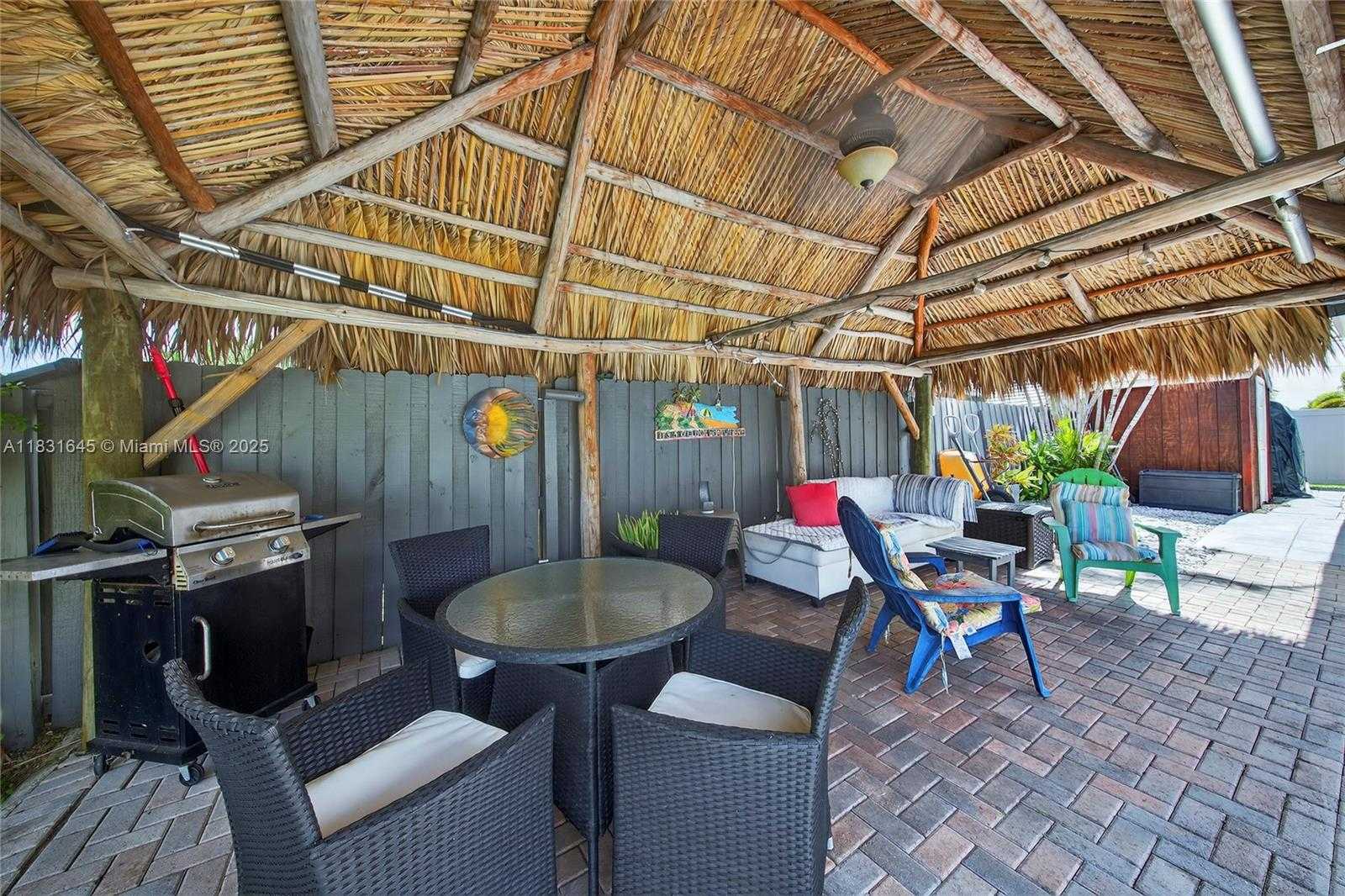 Small Image of 380 SOUTH EAST 1ST TER, Pompano Beach Number 54