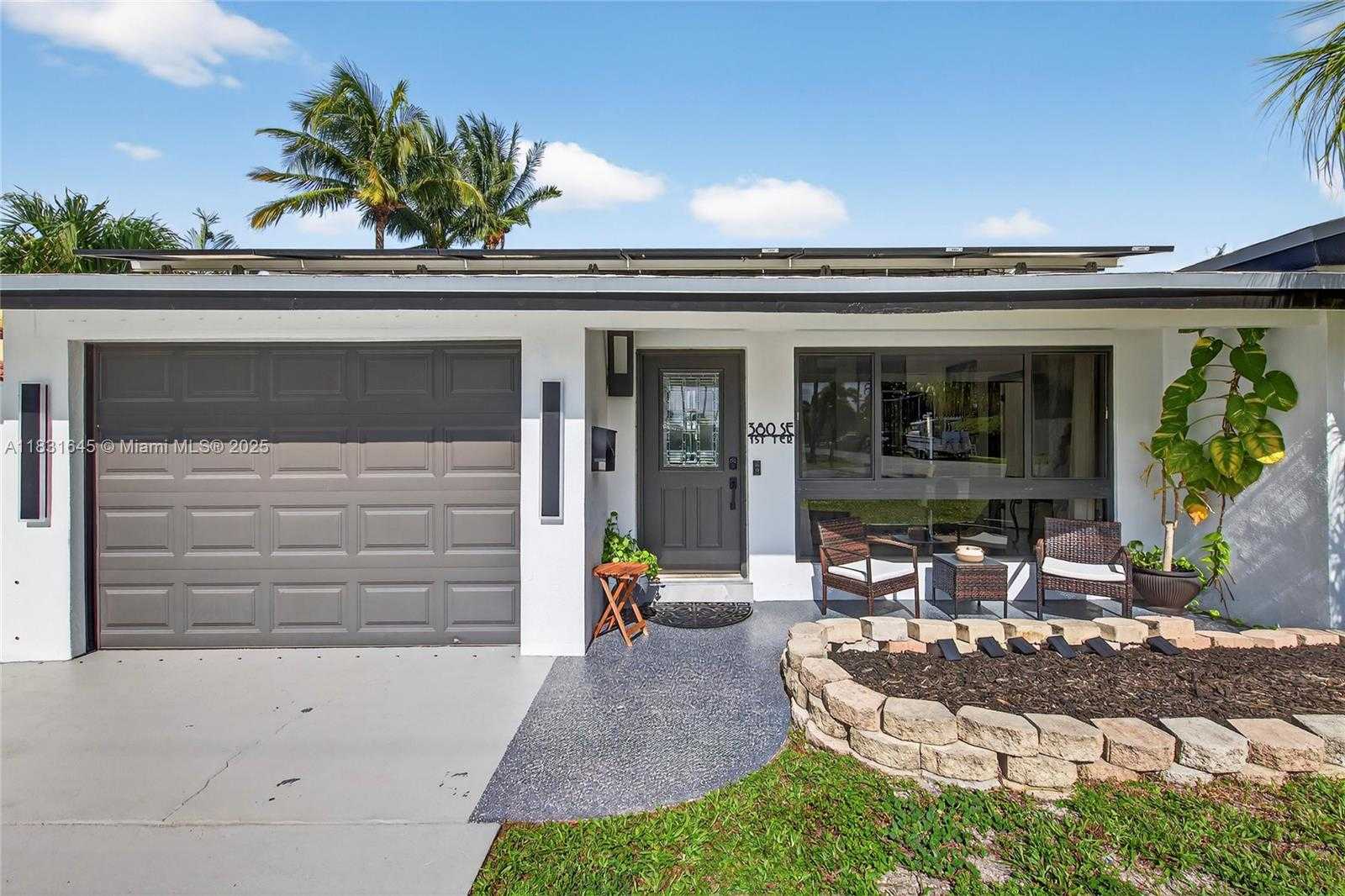 Small Image of 380 SOUTH EAST 1ST TER, Pompano Beach Number 8