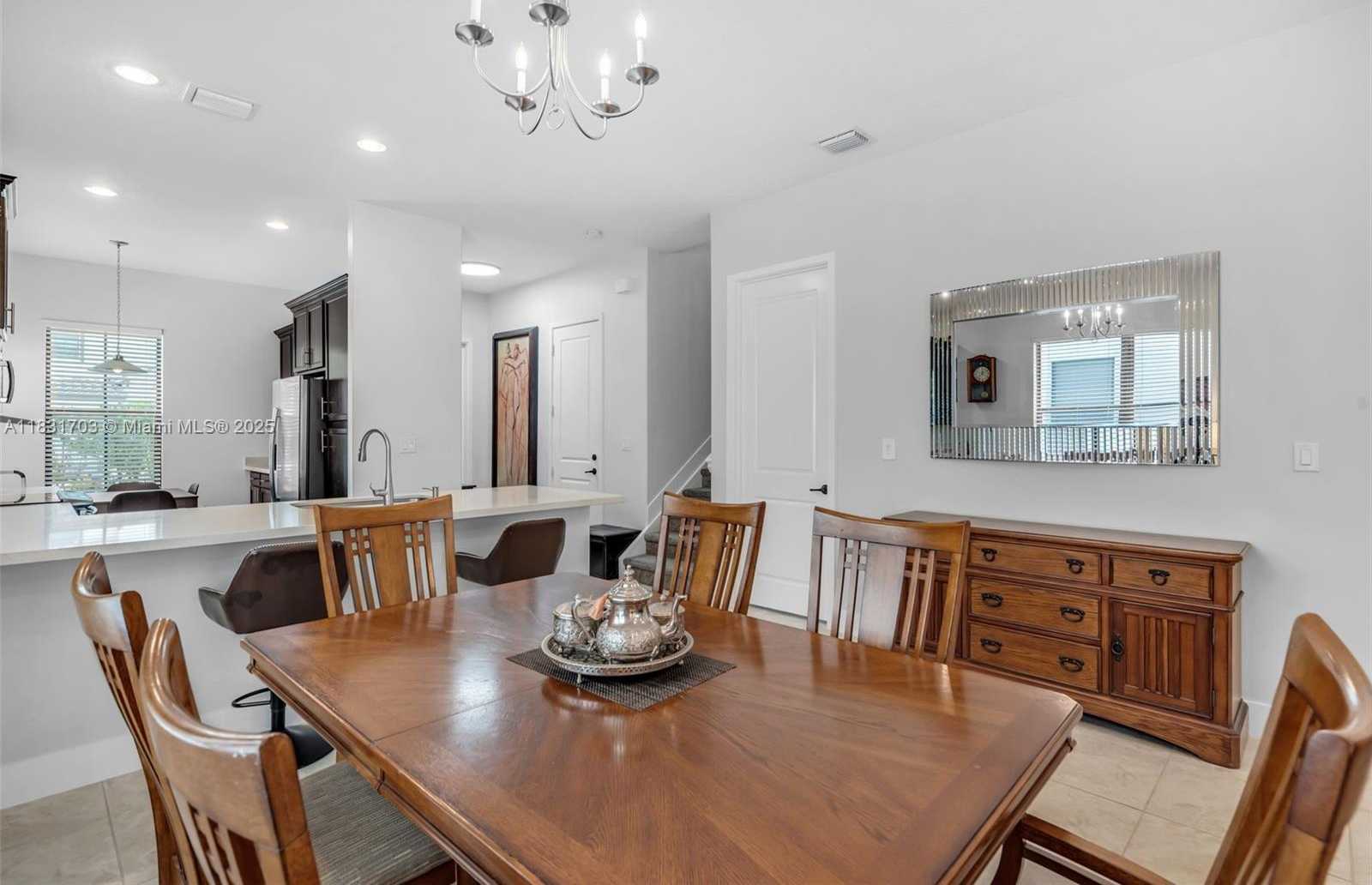 Small Image of 3274 WEST 96TH PL, Hialeah Number 10