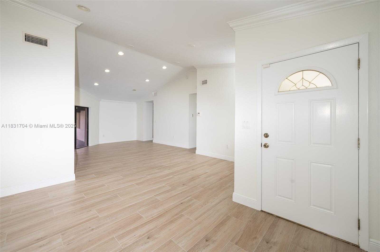 Small Image of 15074 SOUTH WEST 13TH PL, Sunrise Number 3