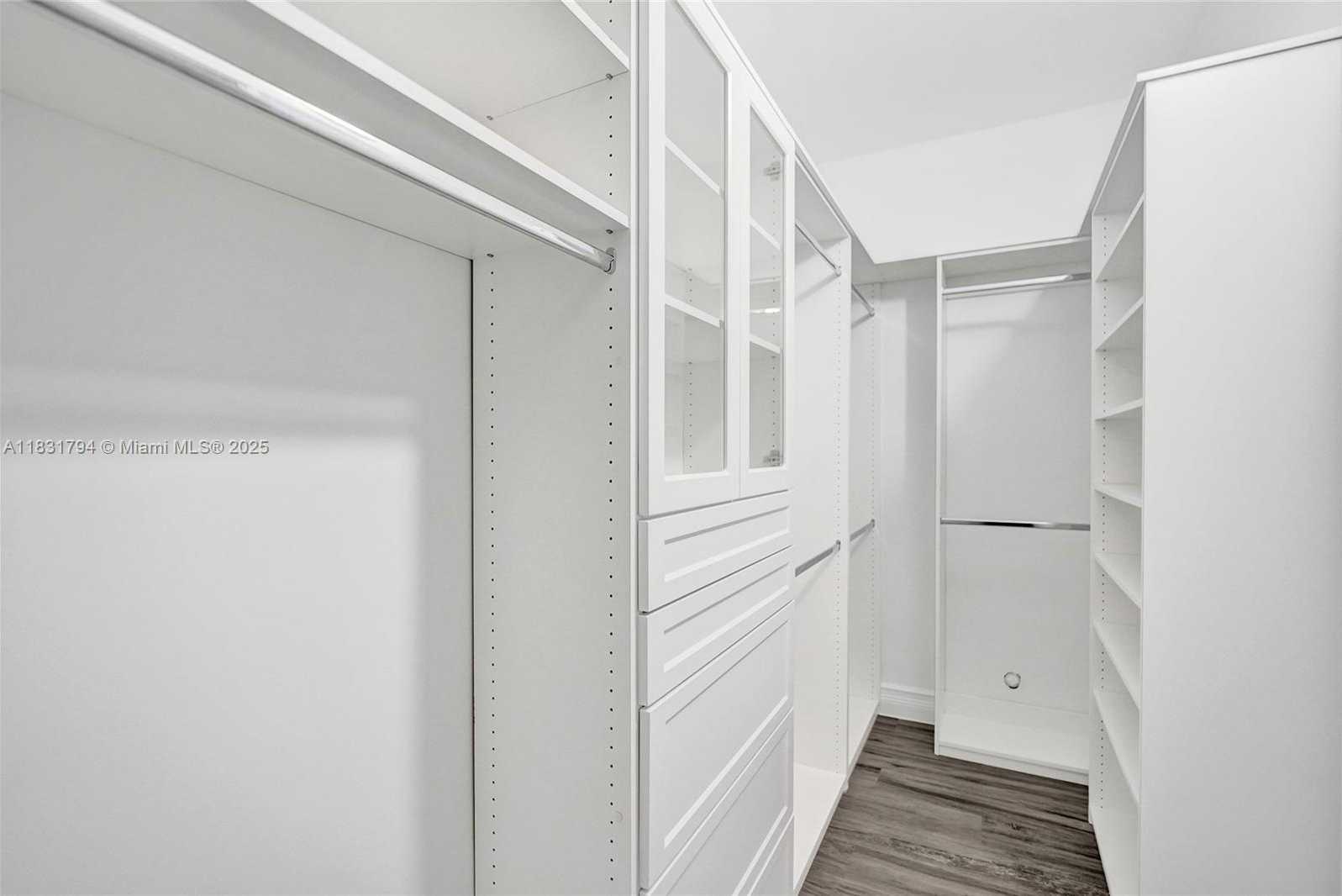 Small Image of 11056 BLACKHAWK BLVD, Davie Number 27