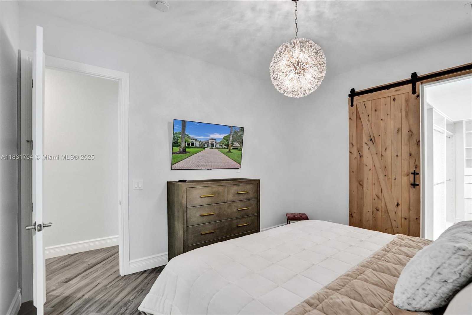 Small Image of 11056 BLACKHAWK BLVD, Davie Number 48