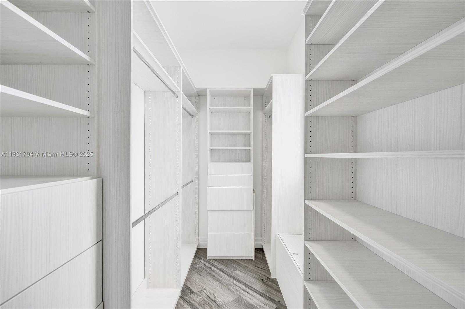 Small Image of 11056 BLACKHAWK BLVD, Davie Number 54