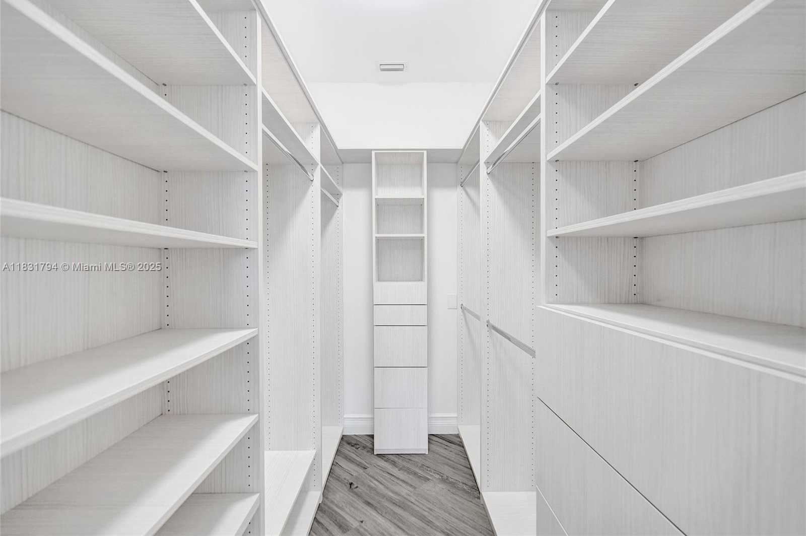 Small Image of 11056 BLACKHAWK BLVD, Davie Number 61