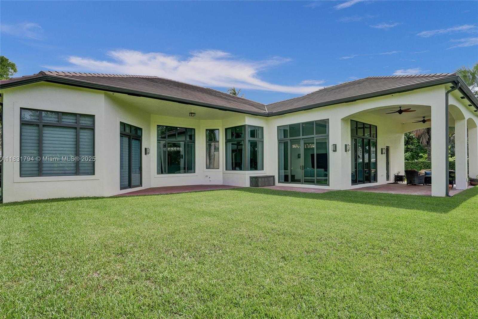 Small Image of 11056 BLACKHAWK BLVD, Davie Number 88