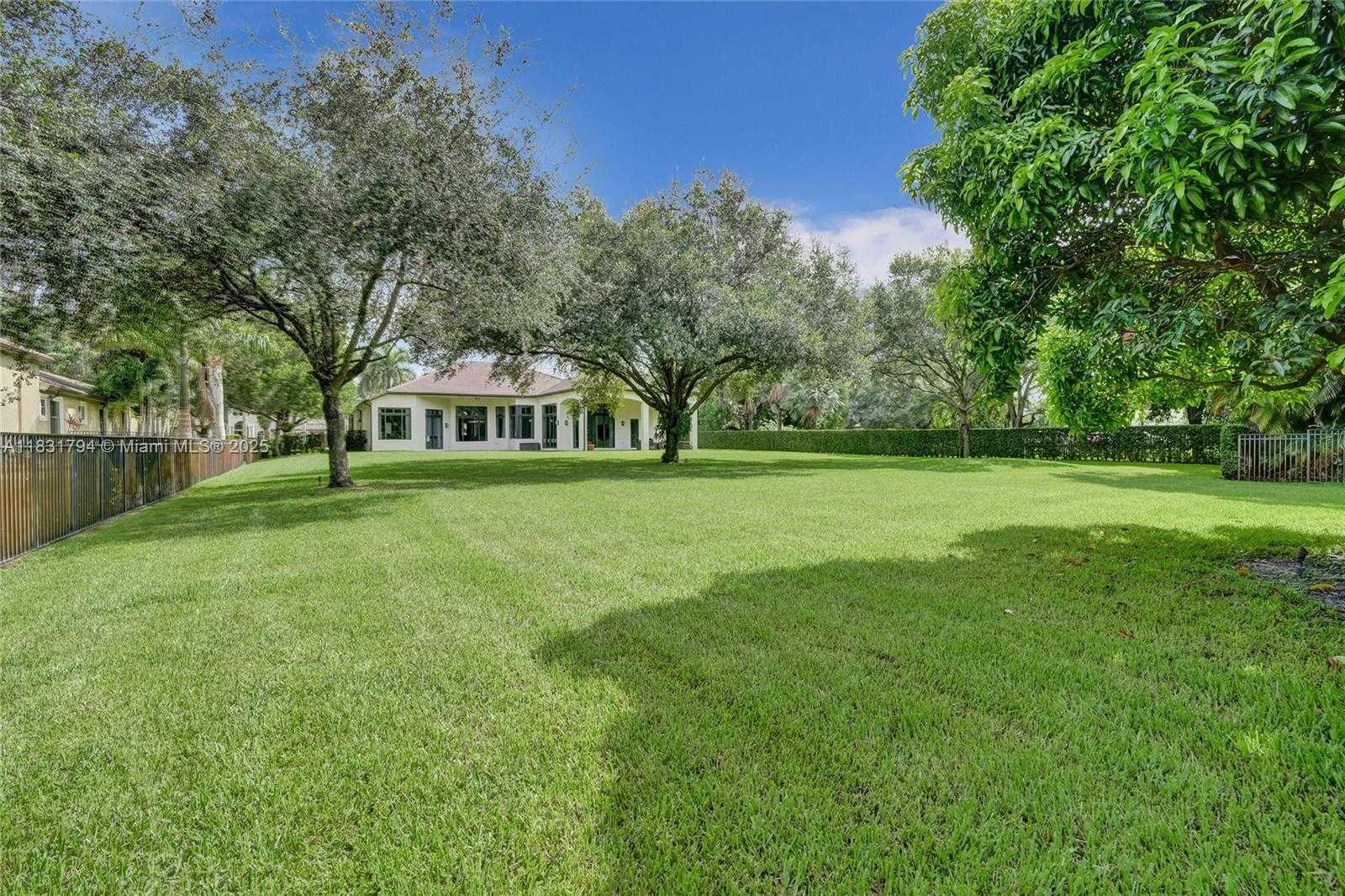 Small Image of 11056 BLACKHAWK BLVD, Davie Number 91