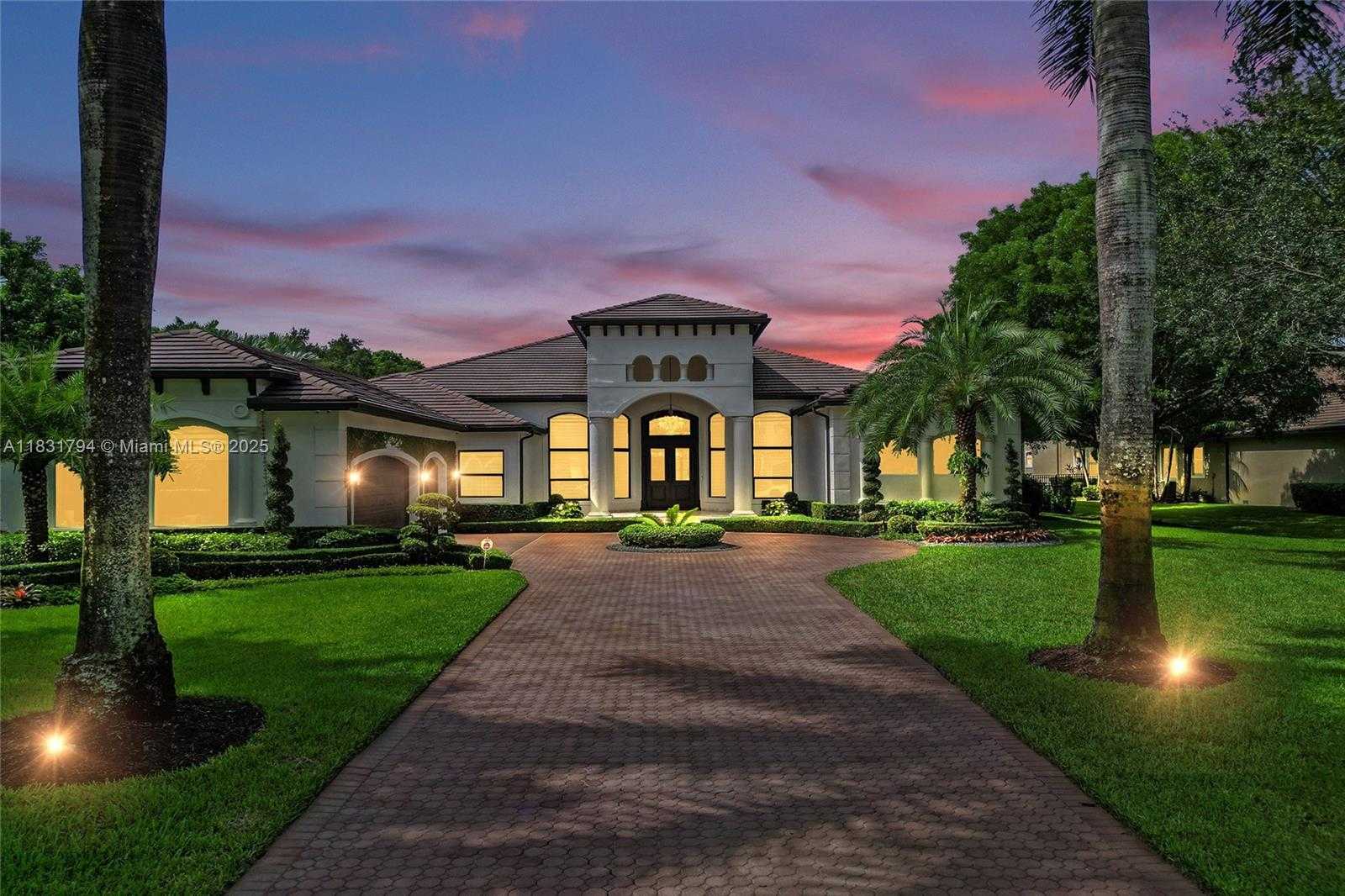 Small Image of 11056 BLACKHAWK BLVD, Davie Number 99