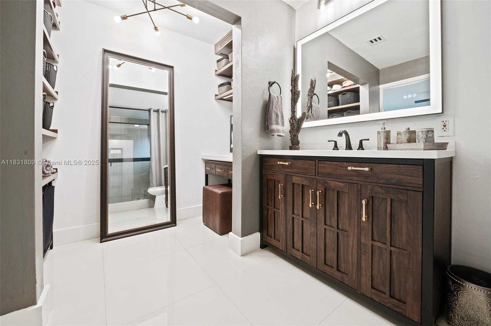 Small Image of 17605 SOUTH WEST 86TH AVE, Palmetto Bay Number 15