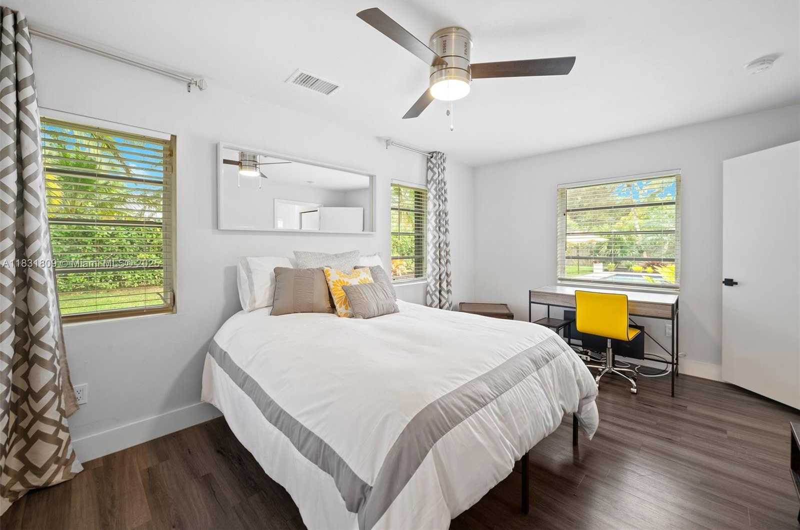 Small Image of 17605 SOUTH WEST 86TH AVE, Palmetto Bay Number 21