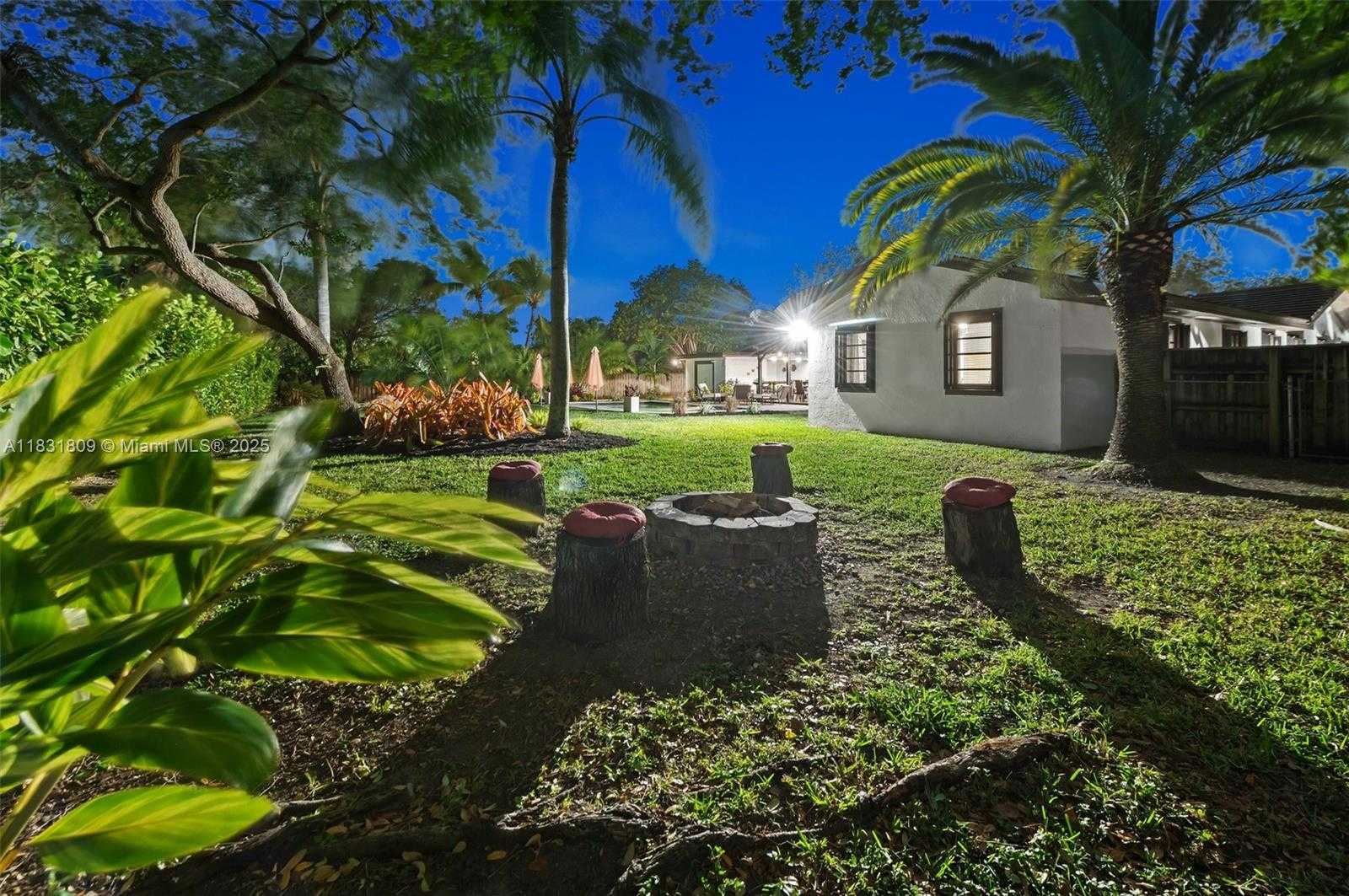 Small Image of 17605 SOUTH WEST 86TH AVE, Palmetto Bay Number 25