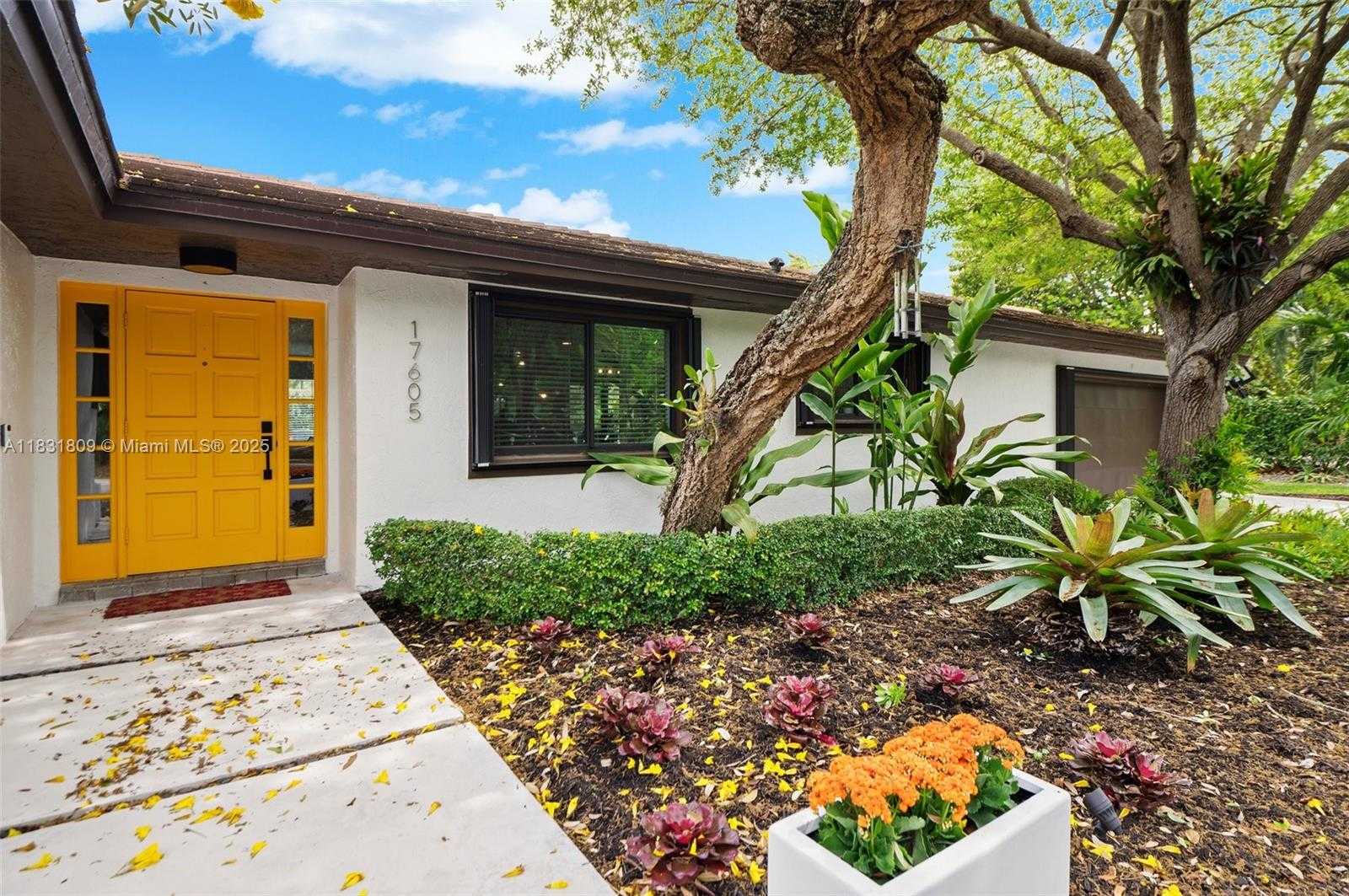 Small Image of 17605 SOUTH WEST 86TH AVE, Palmetto Bay Number 3