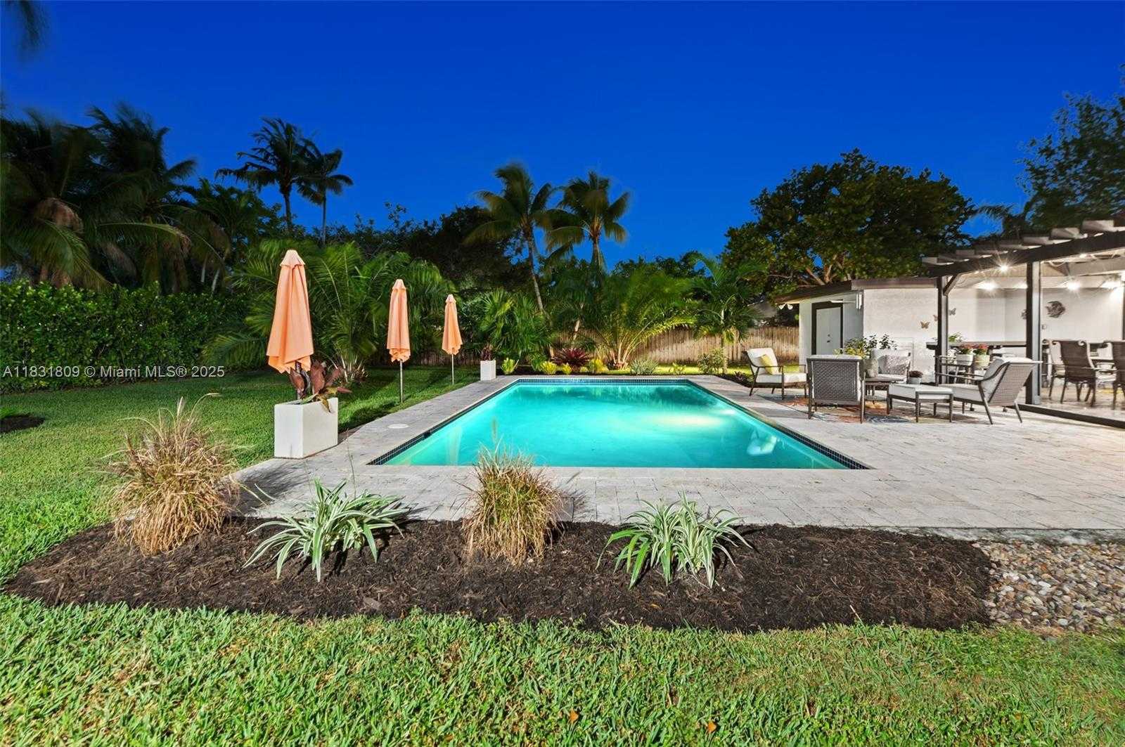 Small Image of 17605 SOUTH WEST 86TH AVE, Palmetto Bay Number 33