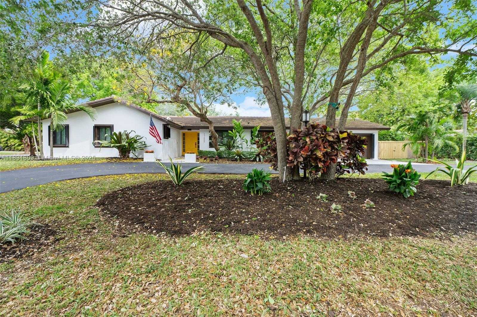 Small Image of 17605 SOUTH WEST 86TH AVE, Palmetto Bay Number 52