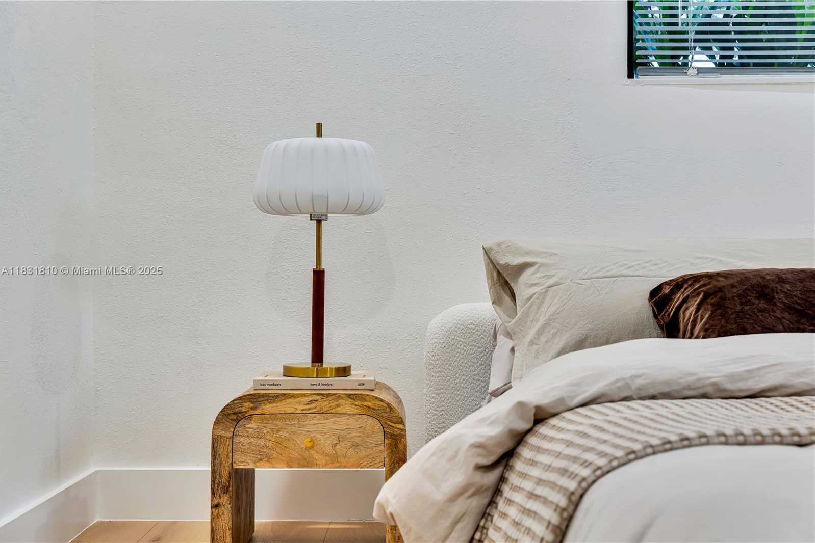 Small Image of 432 SEVILLA AVE, Coral Gables Number 20