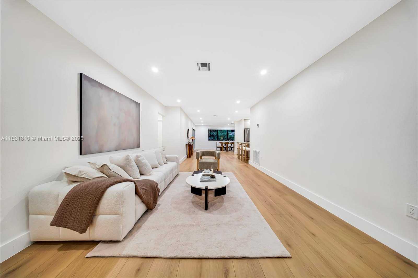 Small Image of 432 SEVILLA AVE, Coral Gables Number 5