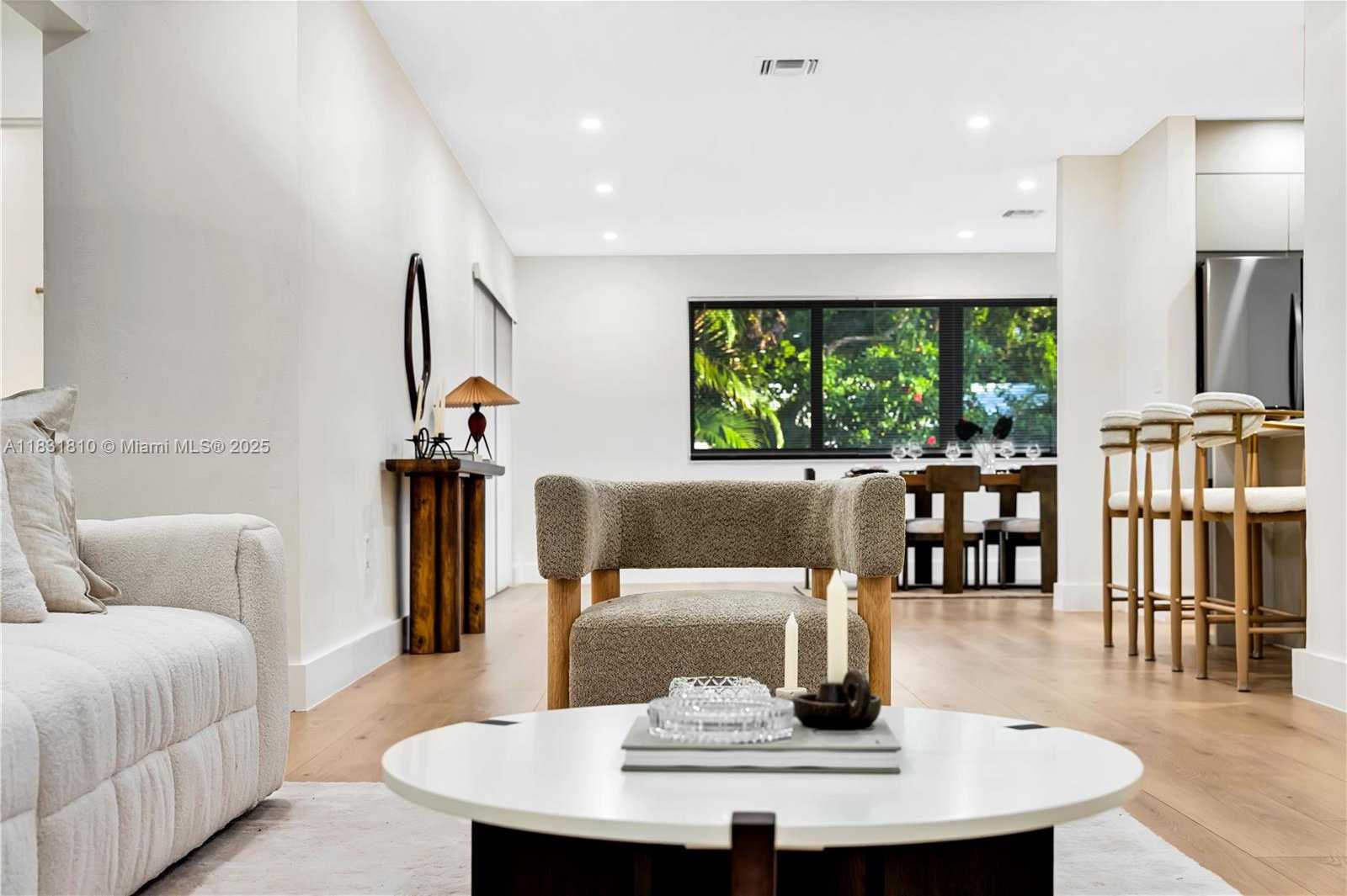 Small Image of 432 SEVILLA AVE, Coral Gables Number 6