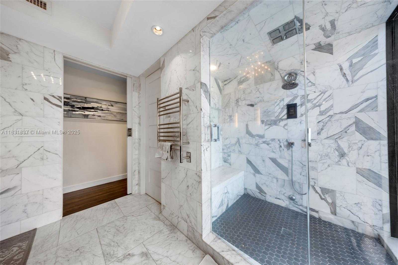 Small Image of 1548 BIARRITZ DR, Miami Beach Number 21