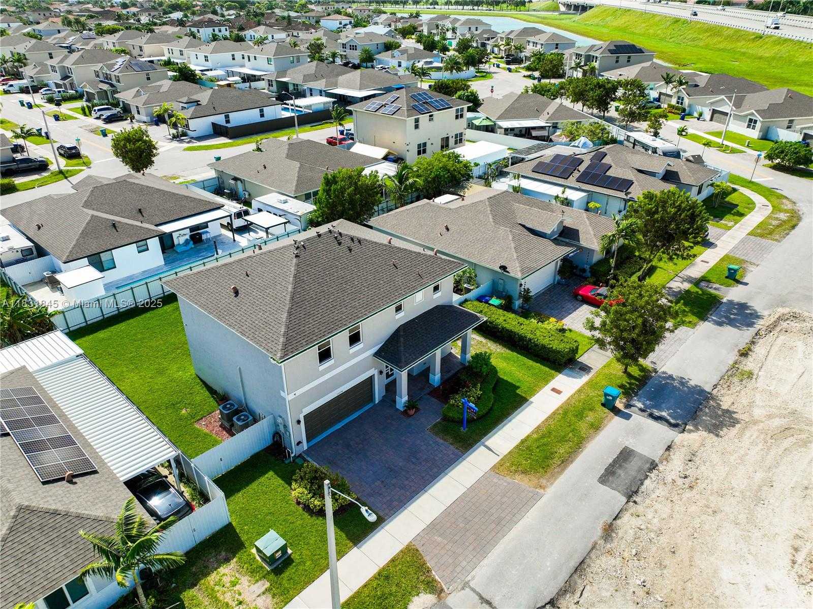 Small Image of 13374 SOUTH WEST 274TH ST, Homestead Number 72
