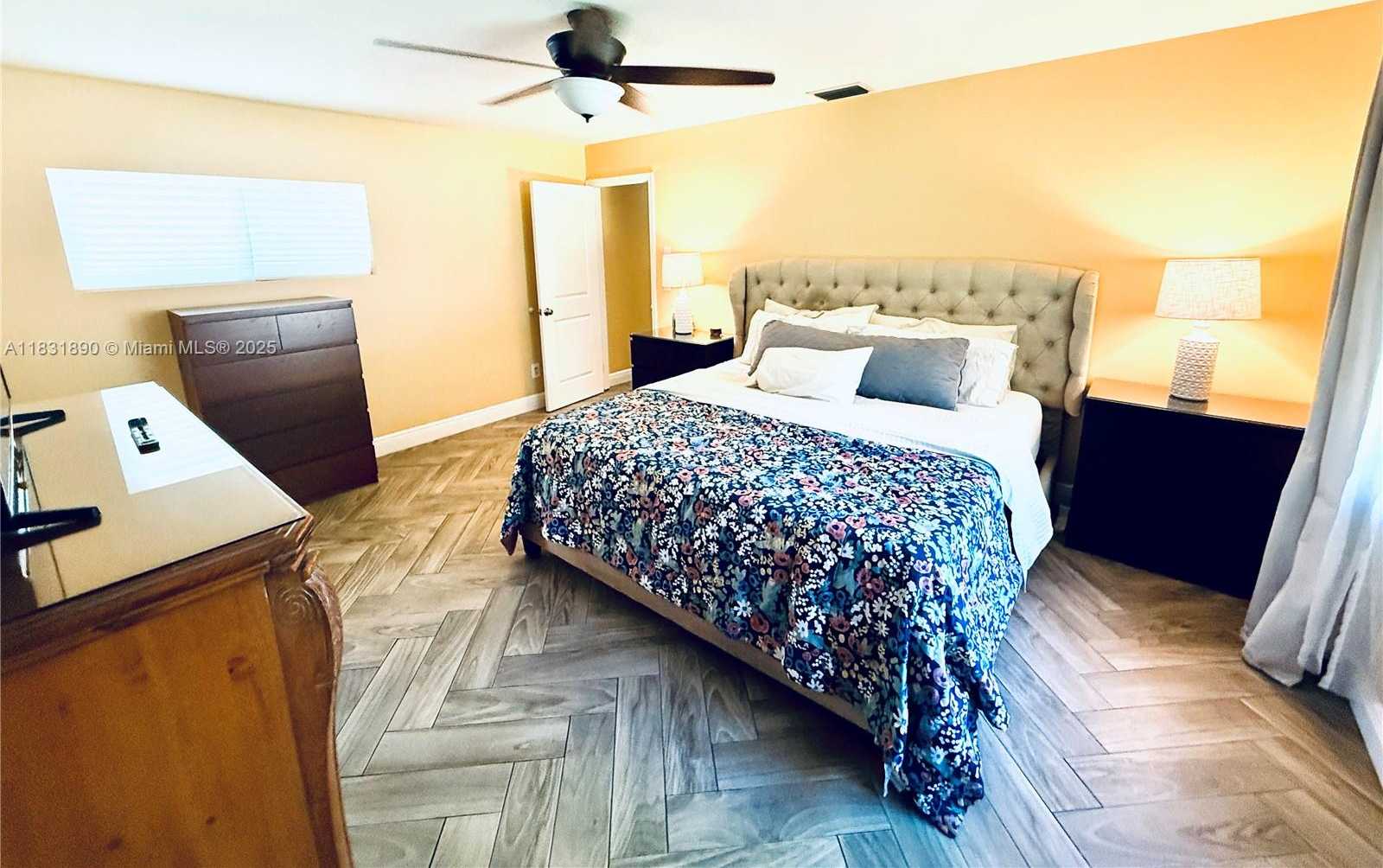 Small Image of 2980 SOUTH WEST 82ND WAY, Davie Number 12
