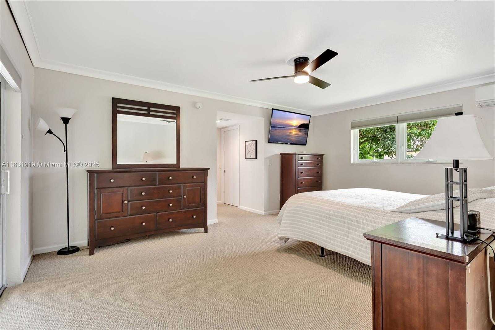 Small Image of 14100 SOUTH WEST 21ST ST, Davie Number 34
