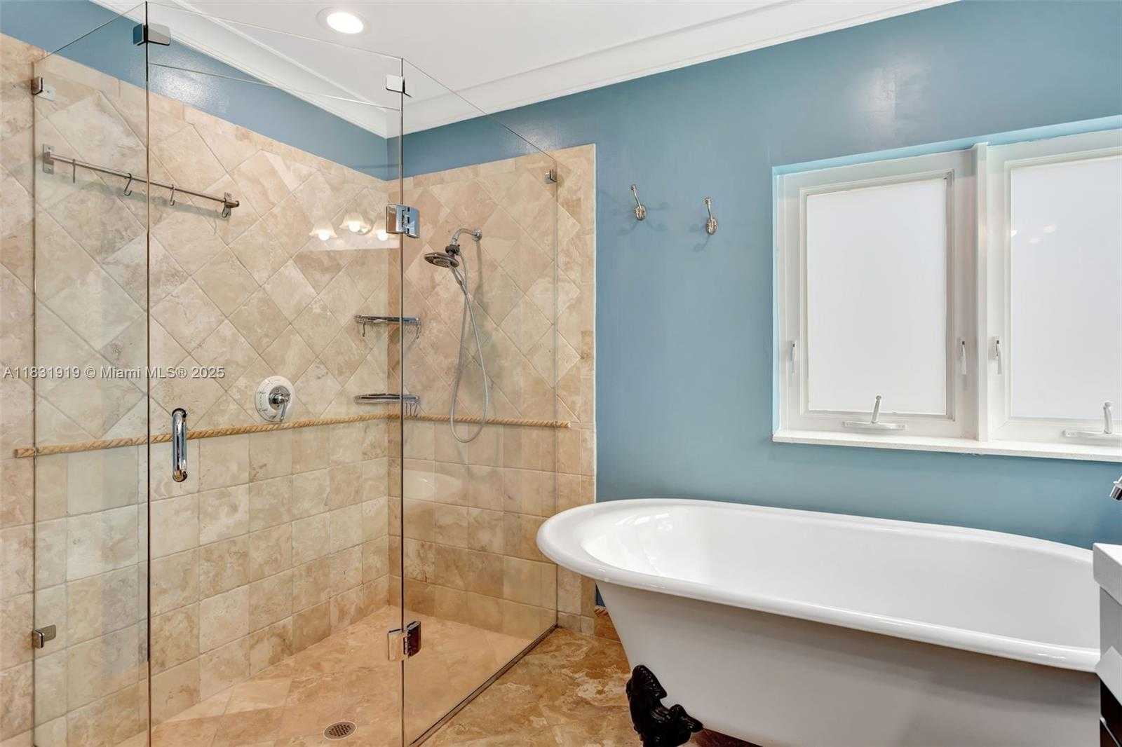 Small Image of 14100 SOUTH WEST 21ST ST, Davie Number 37