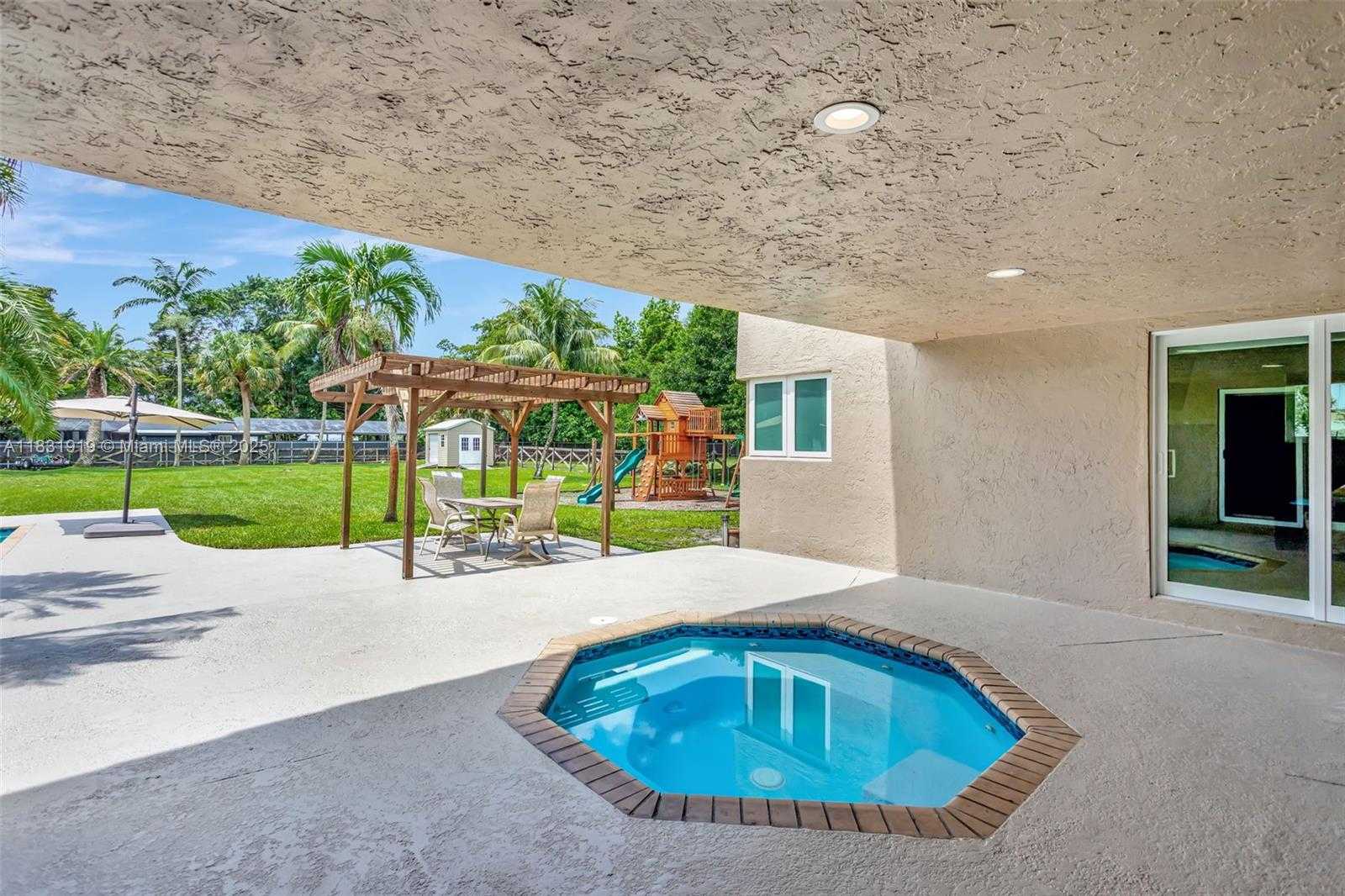Small Image of 14100 SOUTH WEST 21ST ST, Davie Number 51