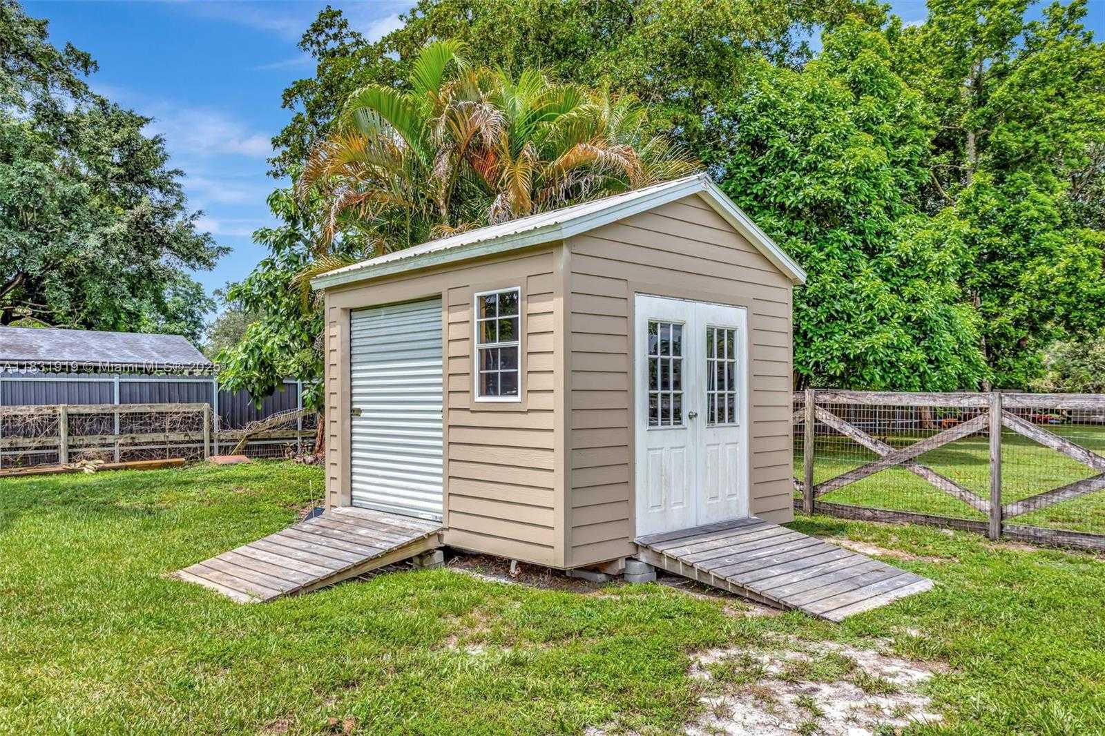 Small Image of 14100 SOUTH WEST 21ST ST, Davie Number 53