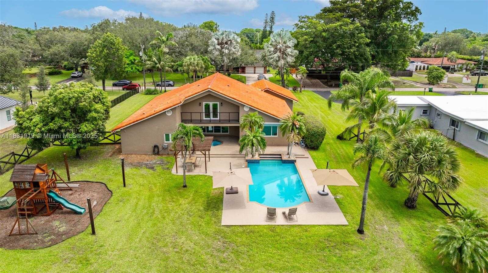 Small Image of 14100 SOUTH WEST 21ST ST, Davie Number 61