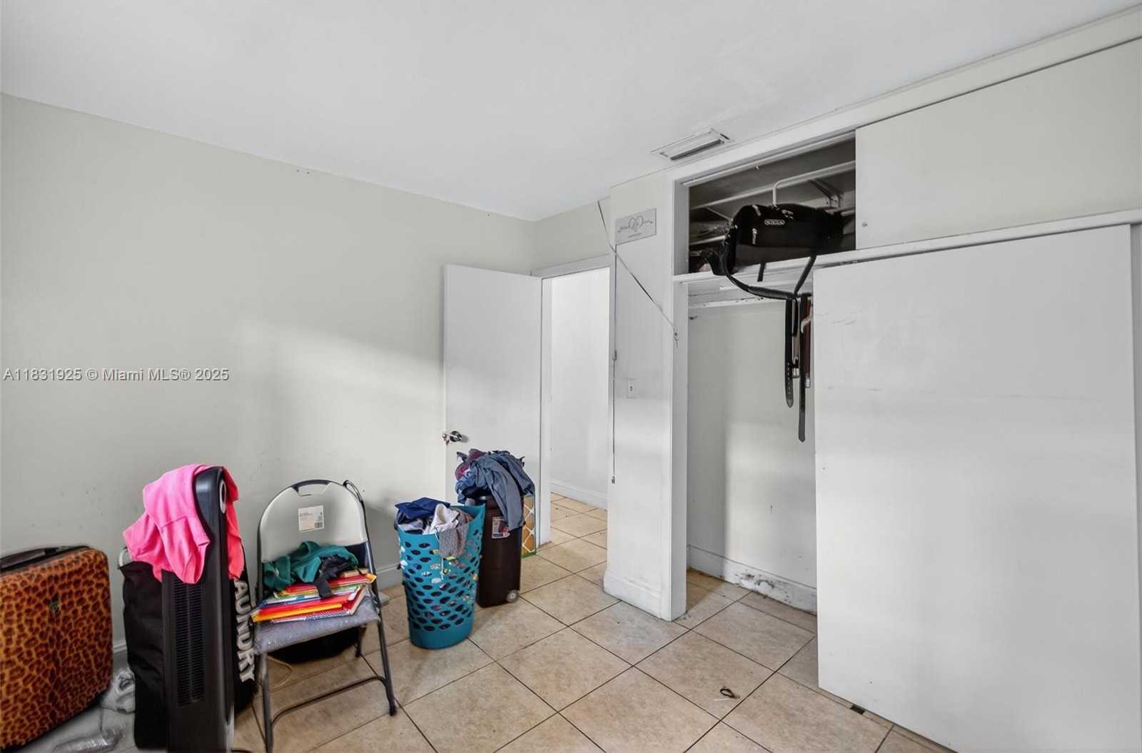 Small Image of 2779 NORTH WEST 9TH PL, Fort Lauderdale Number 25