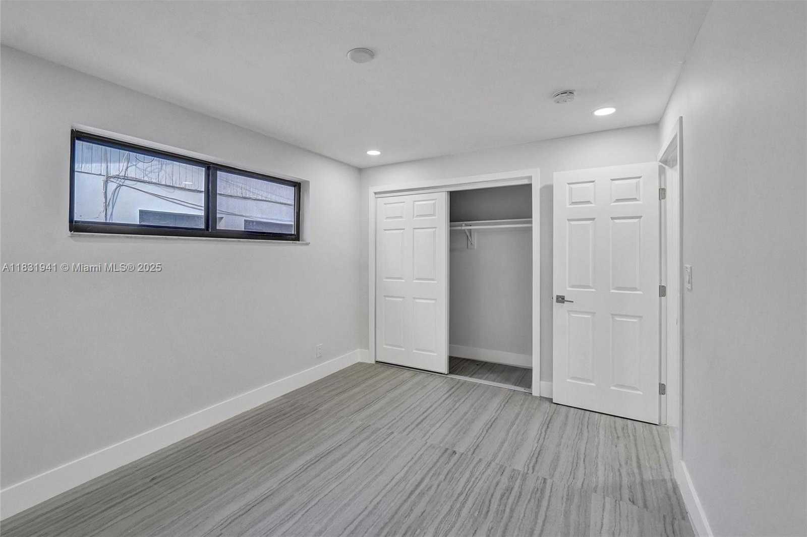 Small Image of 212 SOUTH WEST 11TH AVE, Dania Beach Number 15