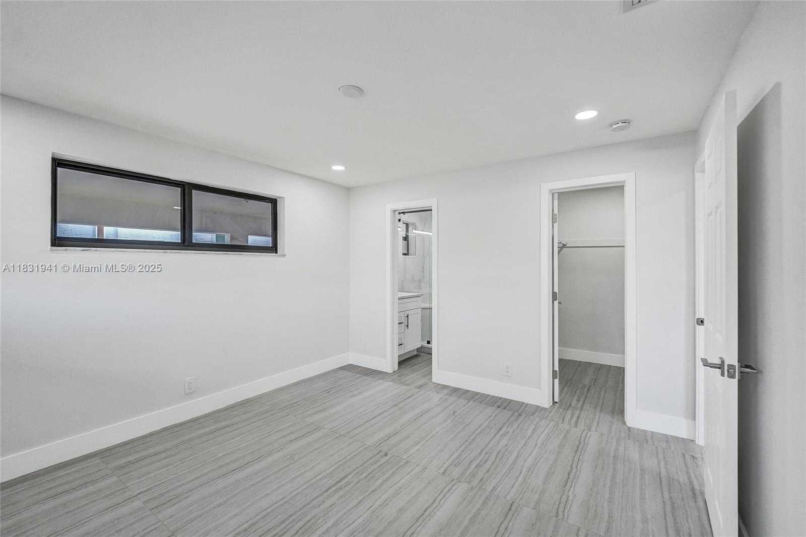 Small Image of 212 SOUTH WEST 11TH AVE, Dania Beach Number 17