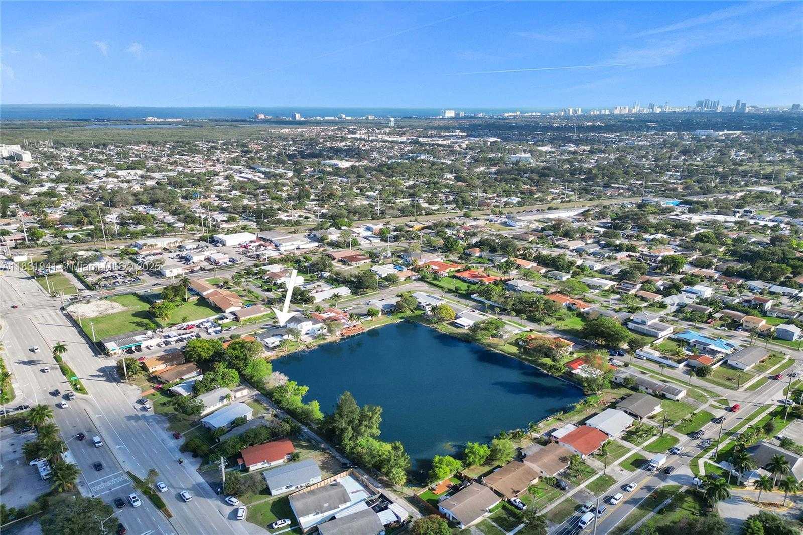 Small Image of 212 SOUTH WEST 11TH AVE, Dania Beach Number 19