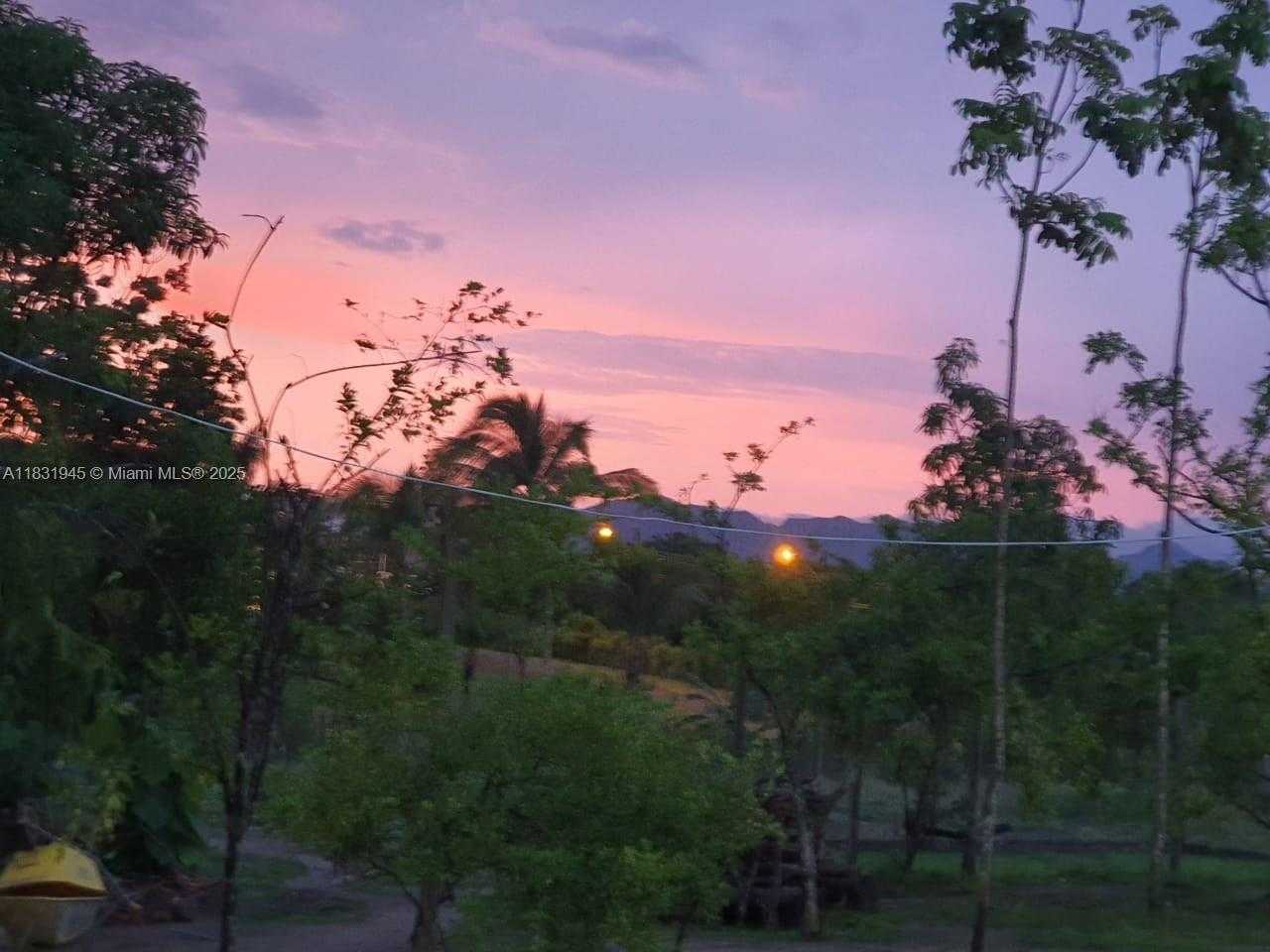 Small Image of 2 LAS ALMEJAS, Out of City Number 3