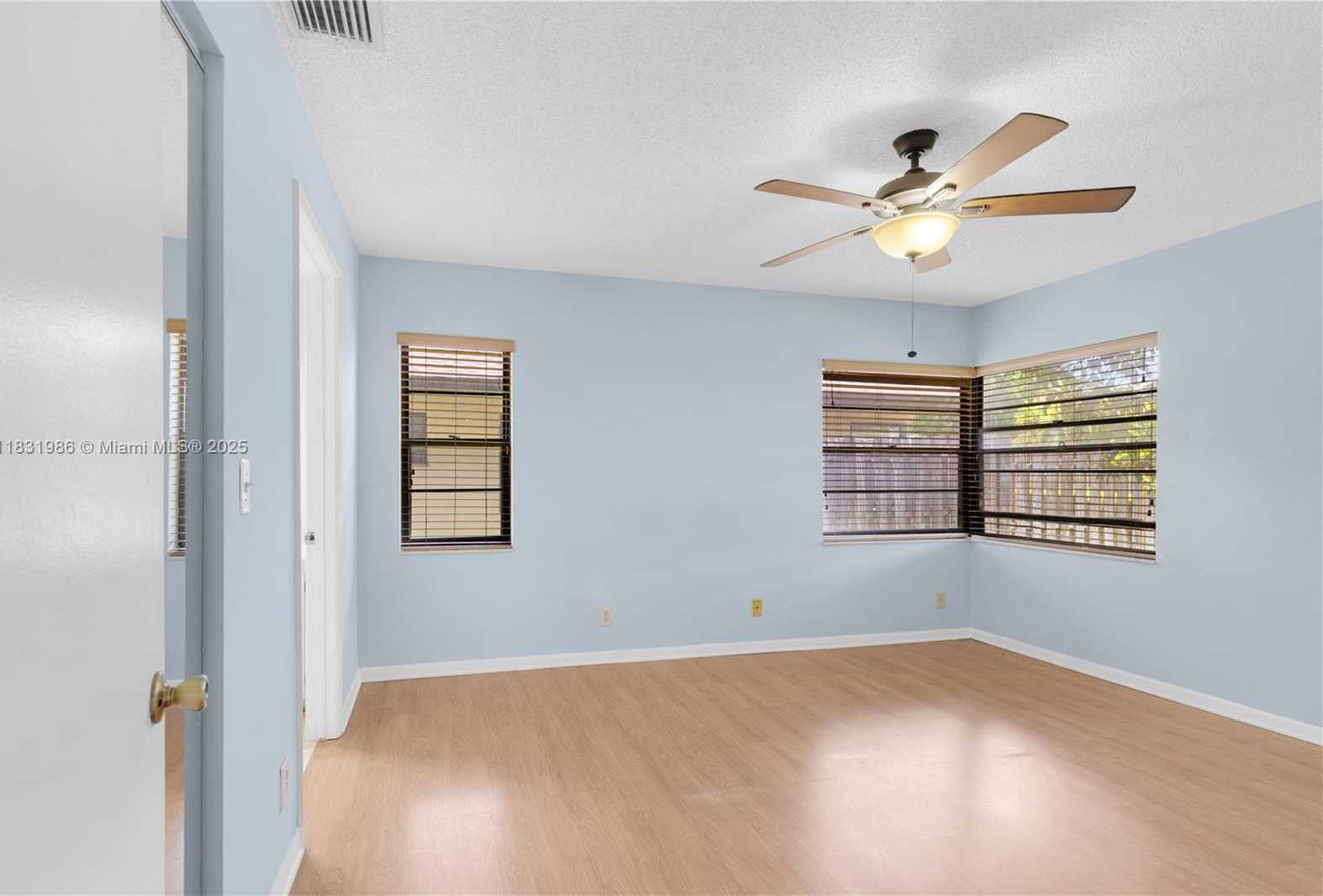 Small Image of 3160 NORTH WEST 108TH TER, Sunrise Number 17