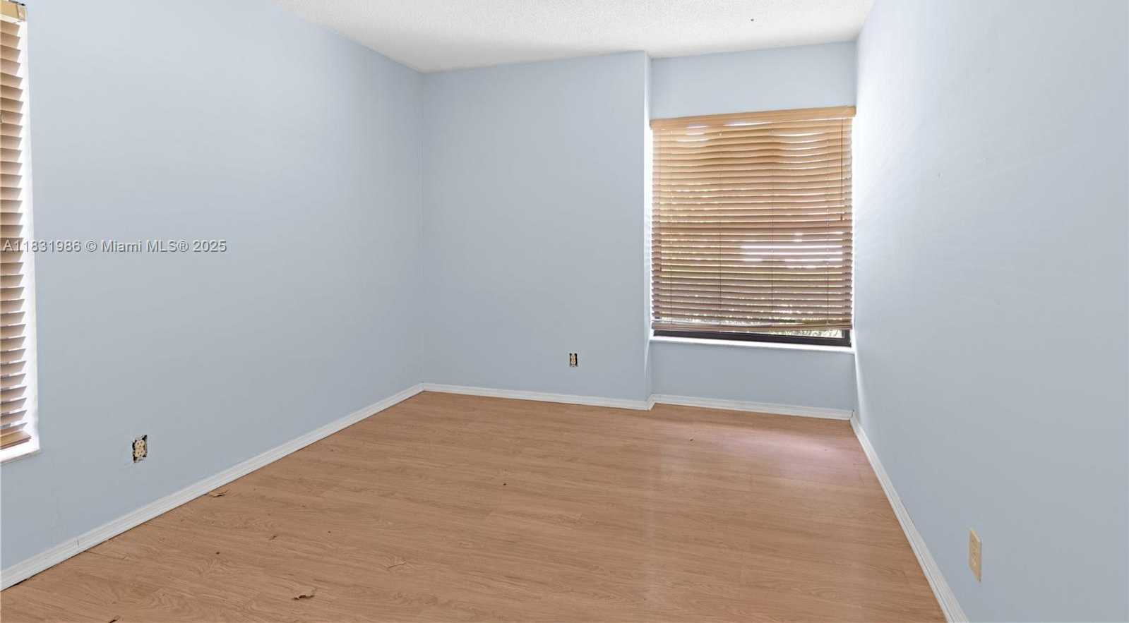 Small Image of 3160 NORTH WEST 108TH TER, Sunrise Number 27