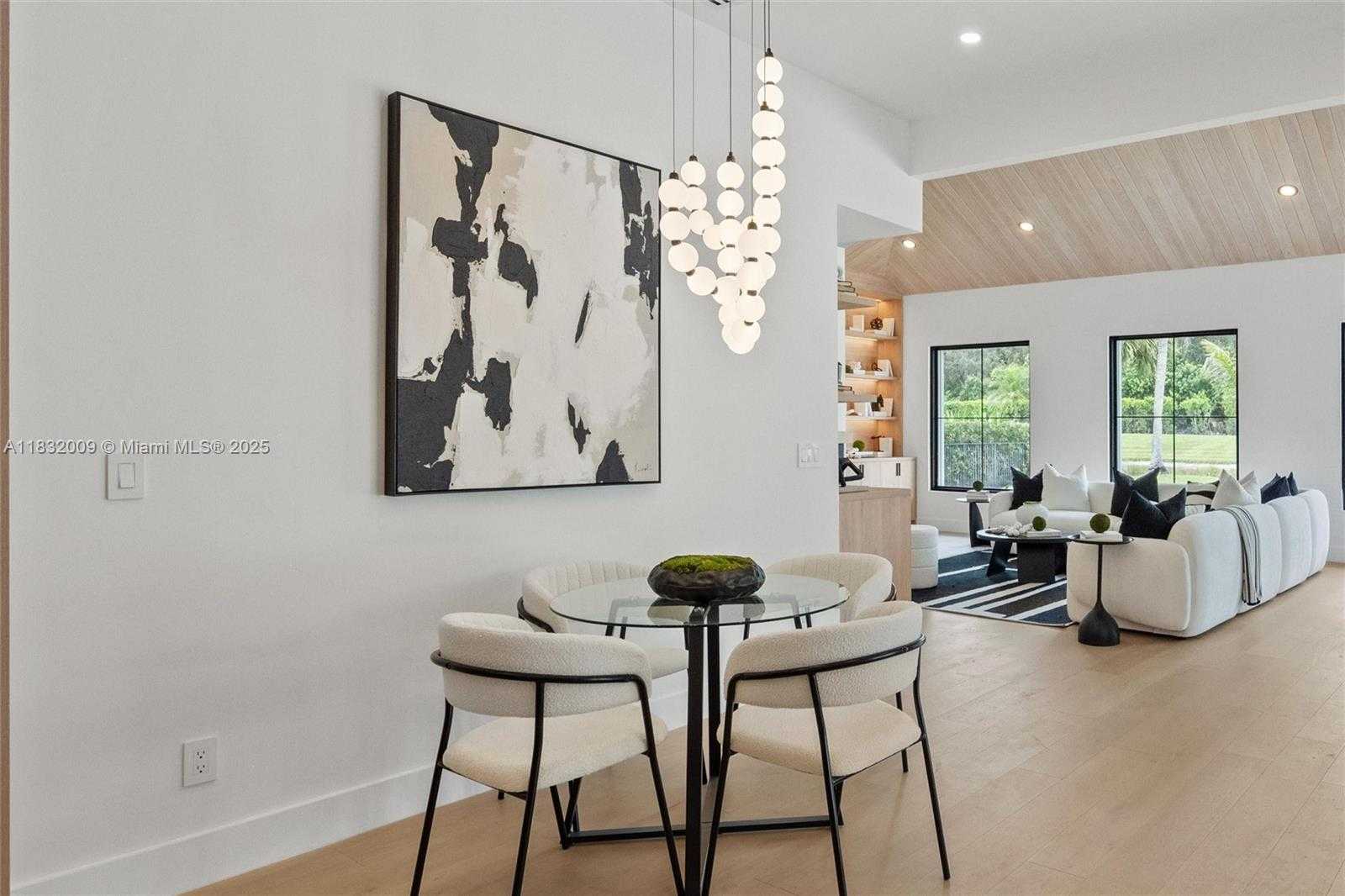 Small Image of 1761 BREAKERS WEST BLVD, West Palm Beach Number 17