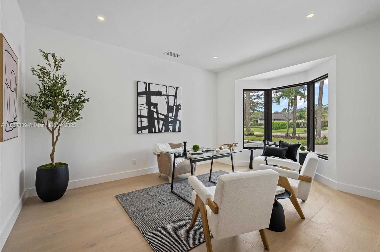 Small Image of 1761 BREAKERS WEST BLVD, West Palm Beach Number 29