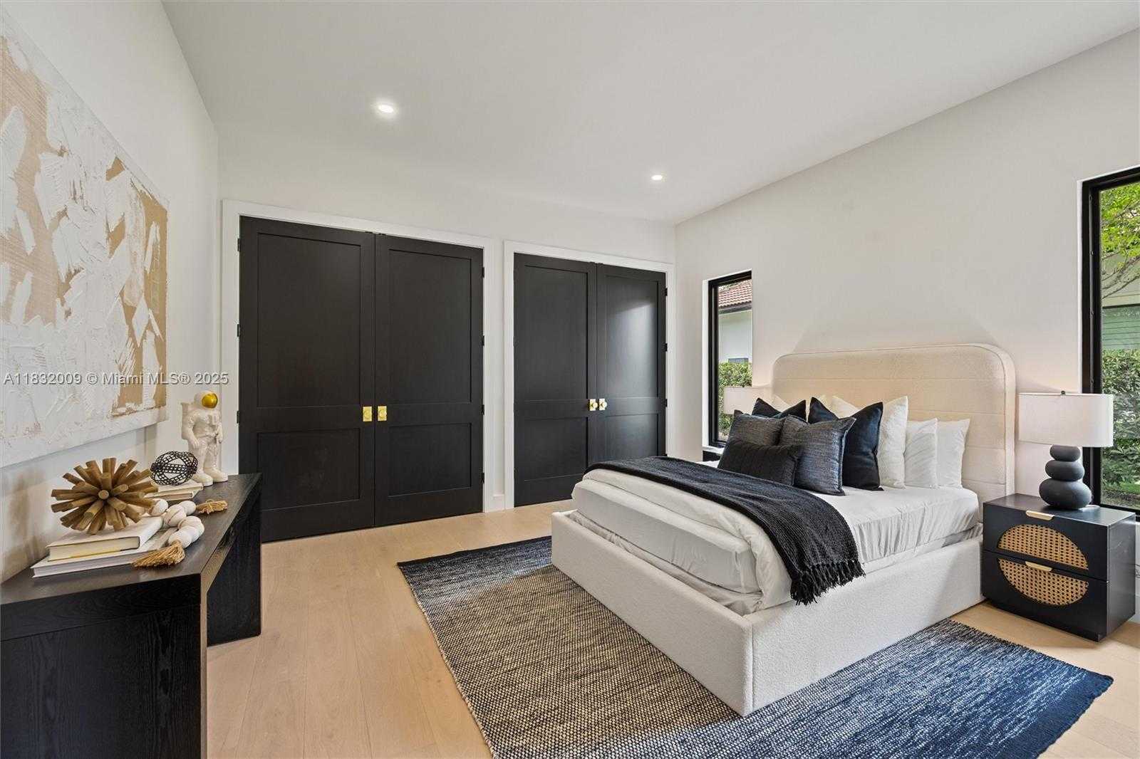 Small Image of 1761 BREAKERS WEST BLVD, West Palm Beach Number 32
