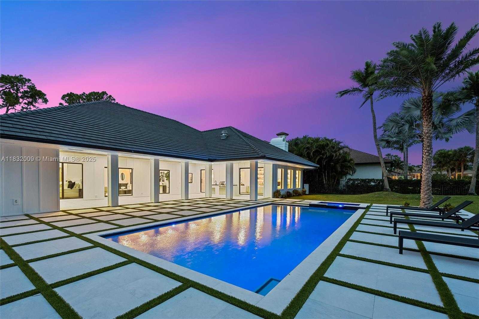 Small Image of 1761 BREAKERS WEST BLVD, West Palm Beach Number 50