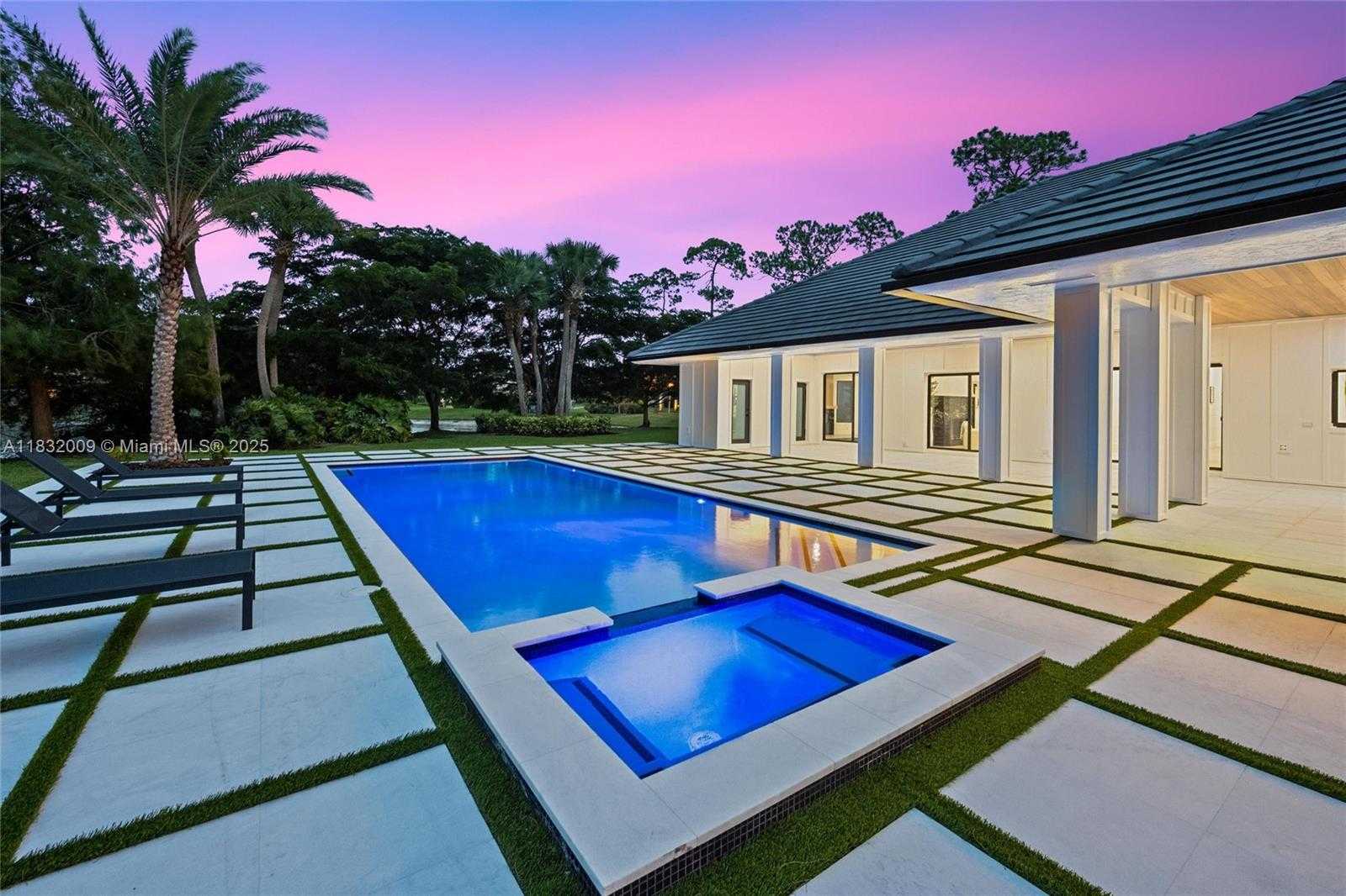Small Image of 1761 BREAKERS WEST BLVD, West Palm Beach Number 51