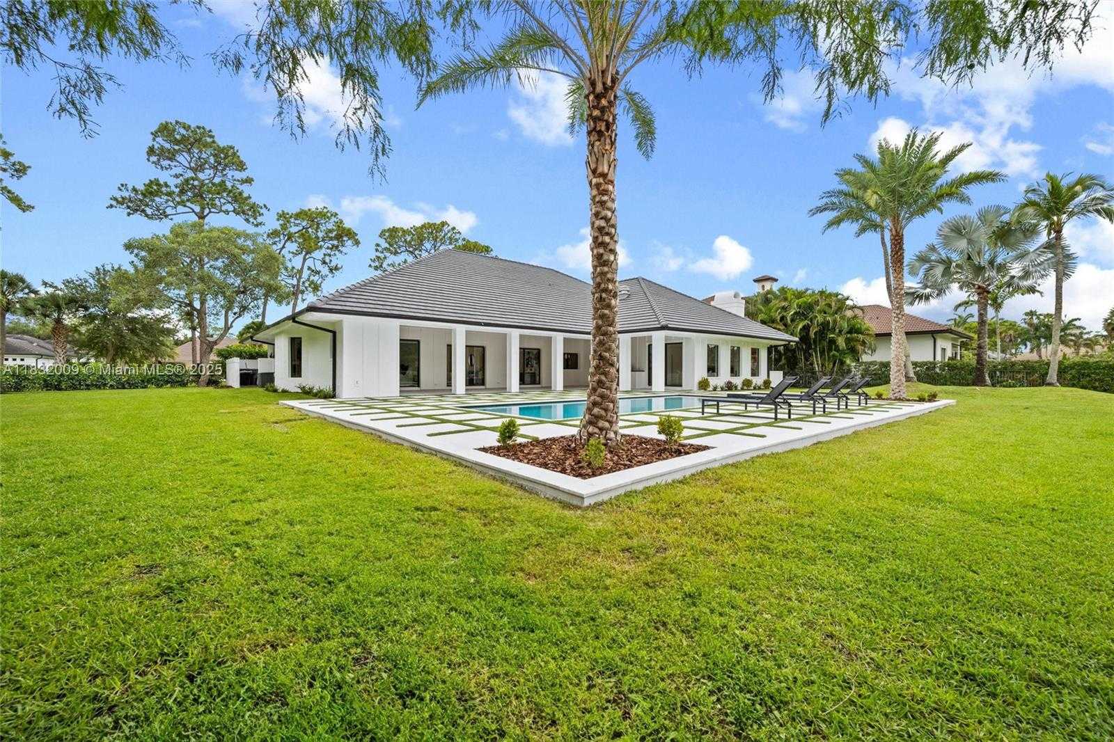 Small Image of 1761 BREAKERS WEST BLVD, West Palm Beach Number 53