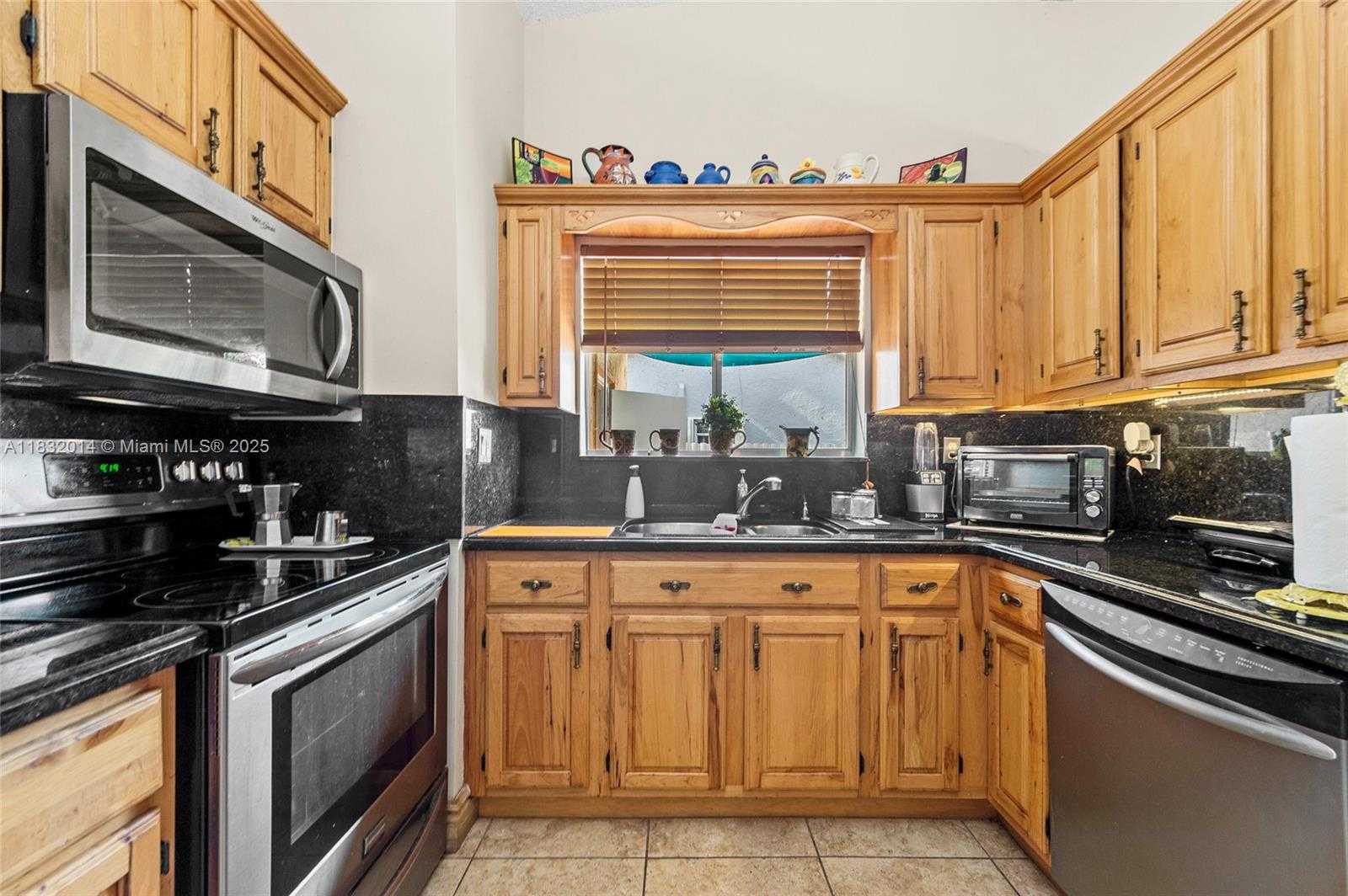 Small Image of 17130 SOUTH WEST 93RD AVE, Palmetto Bay Number 10