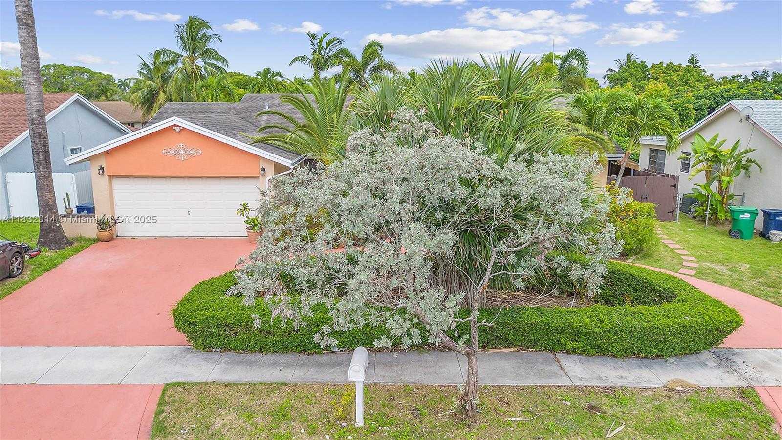 Small Image of 17130 SOUTH WEST 93RD AVE, Palmetto Bay Number 32
