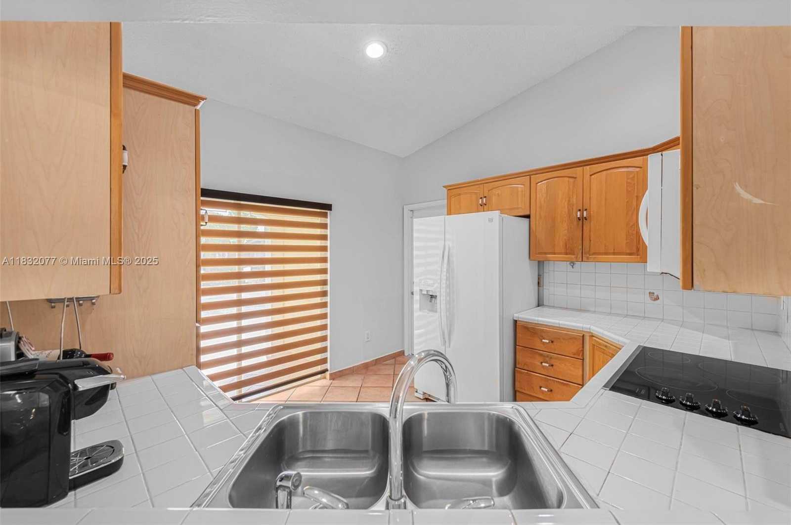 Small Image of 10016 NORTH WEST 51ST TER, Doral Number 11