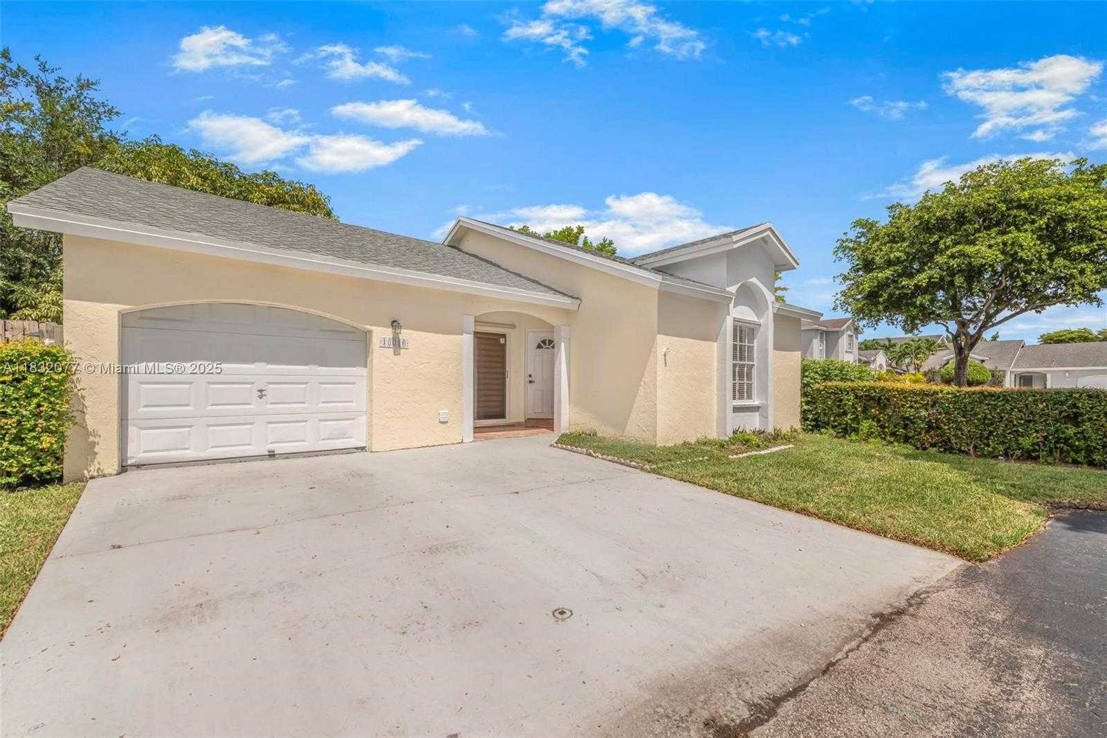 Small Image of 10016 NORTH WEST 51ST TER, Doral Number 2