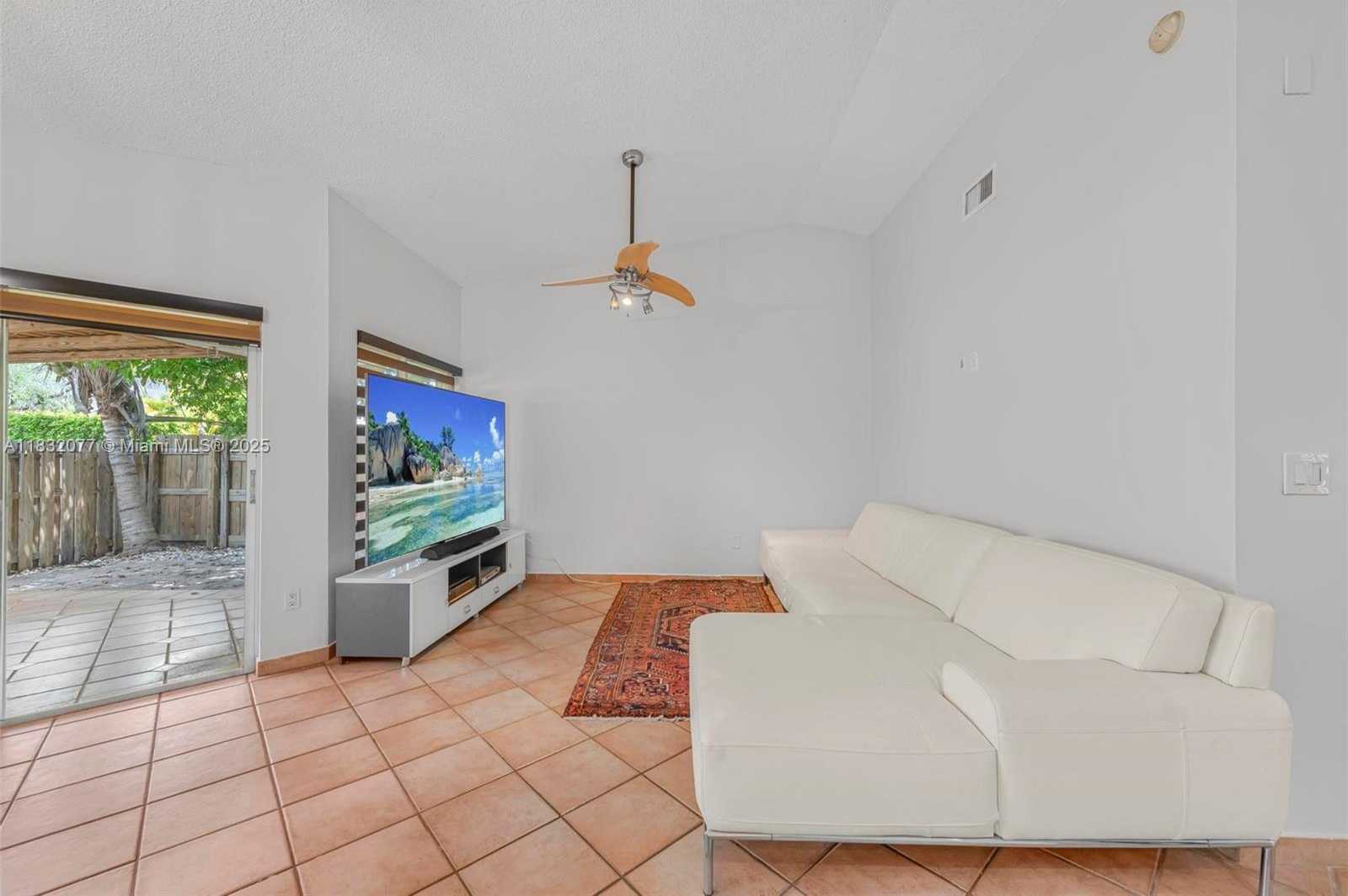 Small Image of 10016 NORTH WEST 51ST TER, Doral Number 6